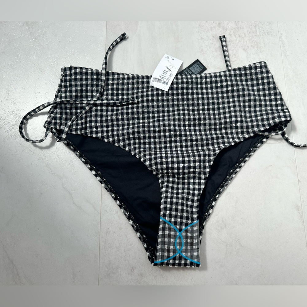 NWT- TopShop Bikini Bottom